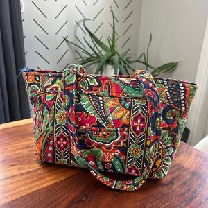 Vera Bradley Get Carried Away Tote small Bag Venetian Paisley pattern quilted